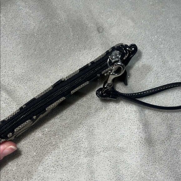 Coach Black and Cream Patterned Wristlet - Picture 6 of 7